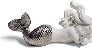 Sirena de porcelana